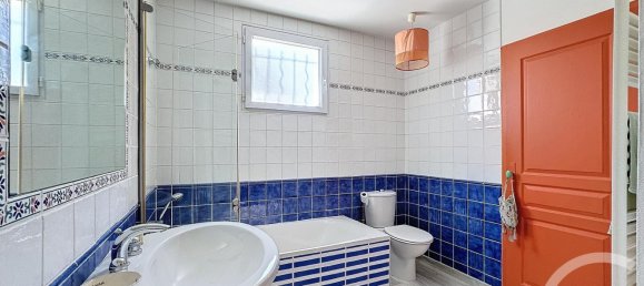 3 bedrooms House in Bordeaux, France No. 279459 6