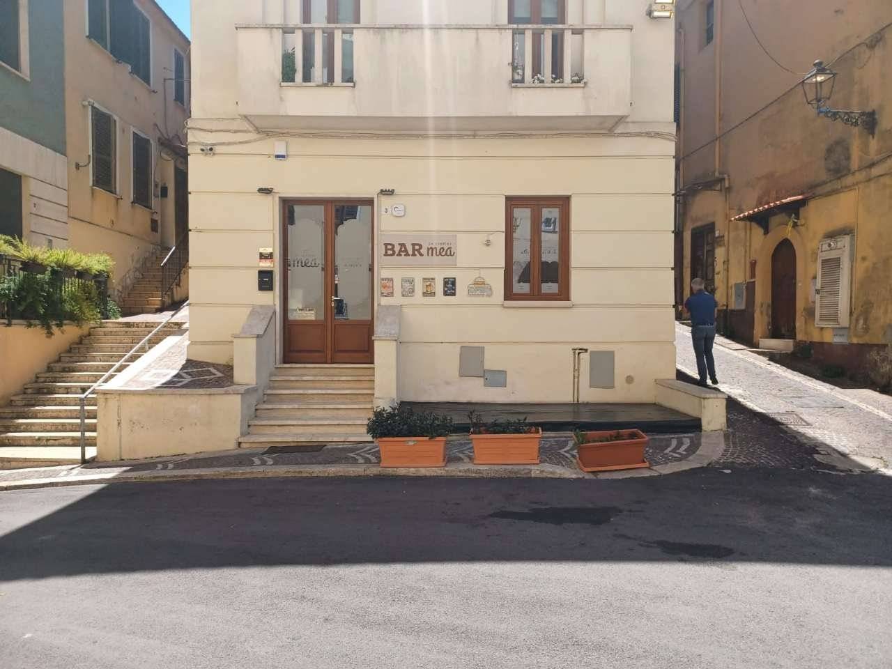 Propiedad comercial en Frosinone, Italy 65 m² No. 274370