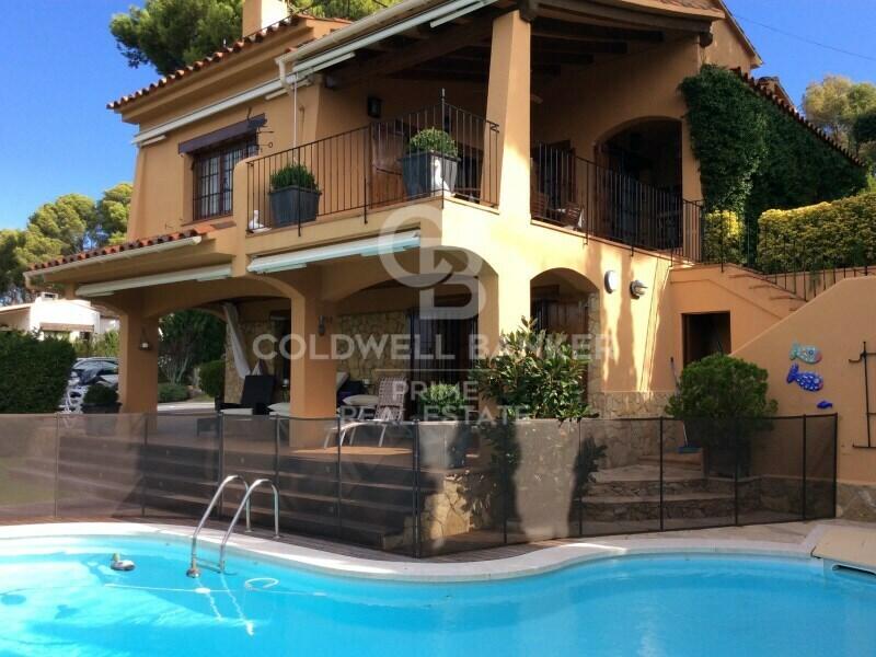 5 bedrooms Villa in Palafrugell, Spain No. 77853