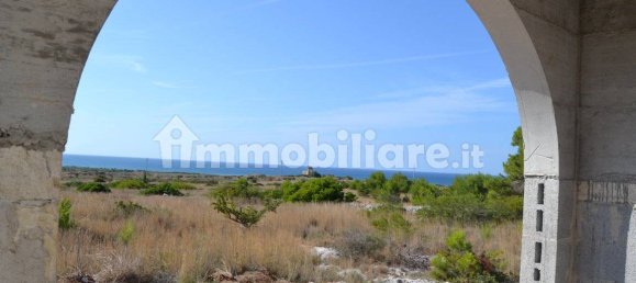 3 bedrooms Villa in Salve, Italy No. 164751 2