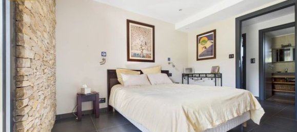 5 bedrooms Villa in Doubs, France No. 301957 10