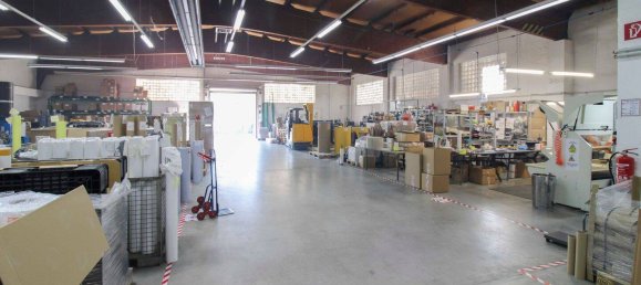 1995m² Building in Hamm, Germany No. 324083 7