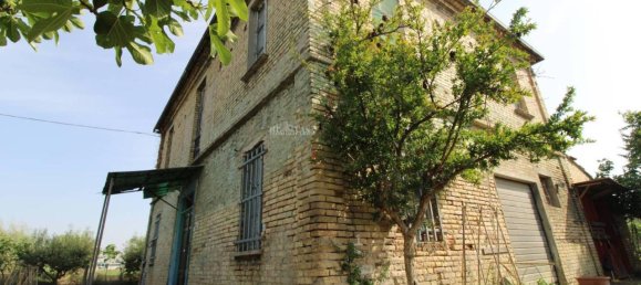 8غرفة منزل في San Benedetto del Tronto, Italy رقم 117364 3