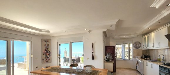 Villa 4+1 in Bektas, Turkey No. 17939 18