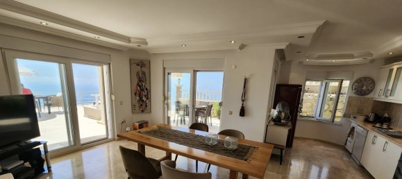 Villa 4+1 in Bektas, Turkey No. 17939 17