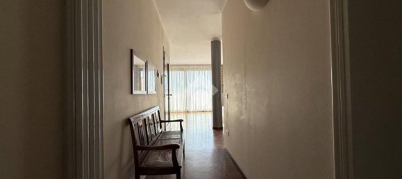 3 rooms Apartment in Scanzorosciate, Italy No. 258821 8