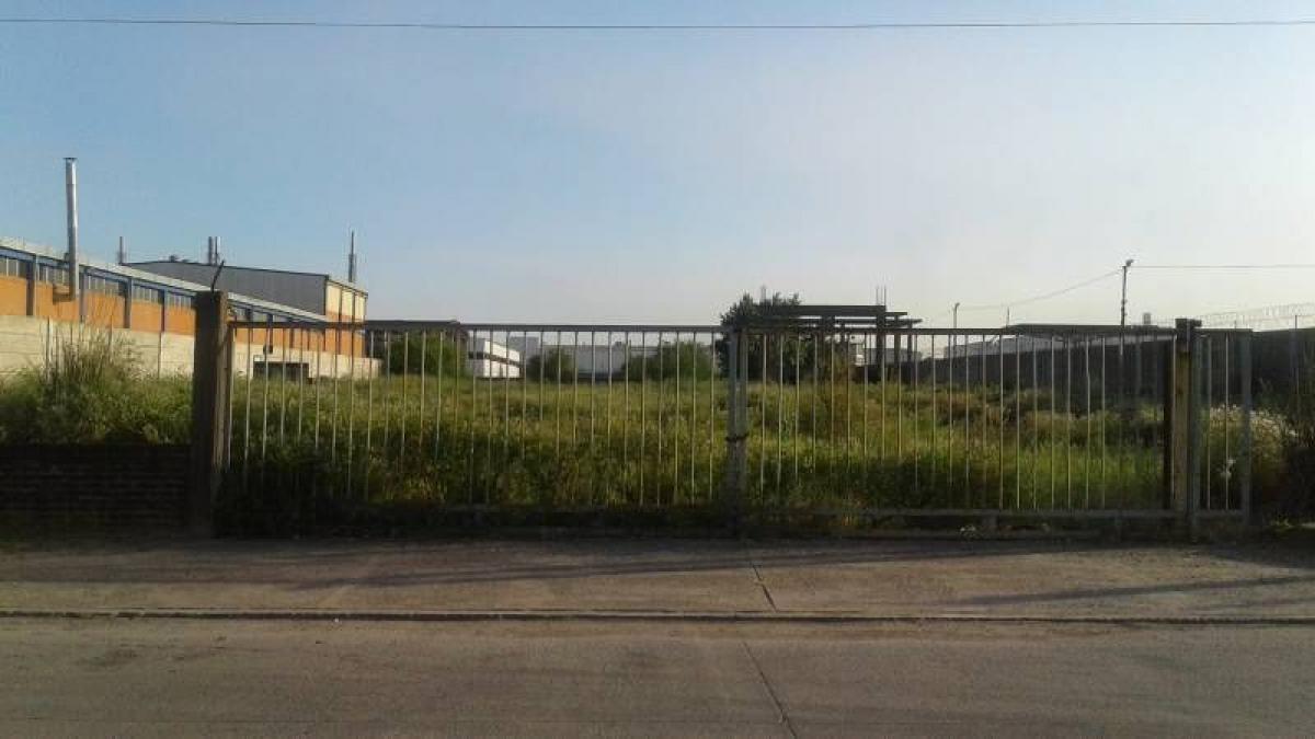  Land in Almirante Brown, Argentina No. 110408