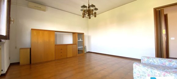 3-salle Penthouse à Nosate, Italy No. 99495 3