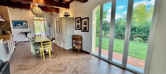 3 bedrooms Villa in Capannori, Italy No. 357107 24