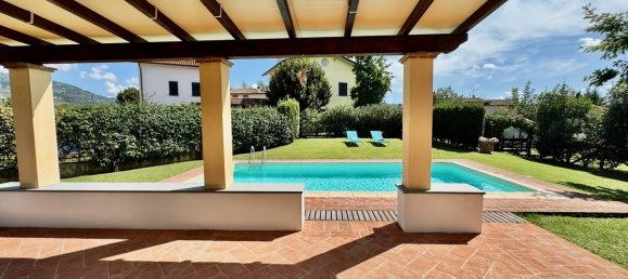 3 bedrooms Villa in Capannori, Italy No. 357107 12
