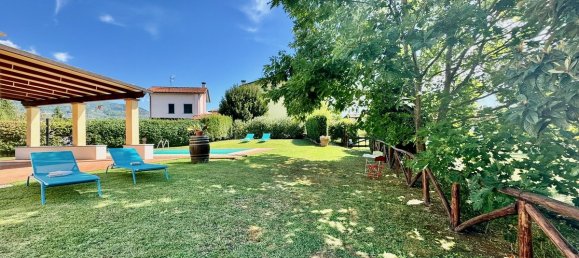 3 bedrooms Villa in Capannori, Italy No. 357107 7