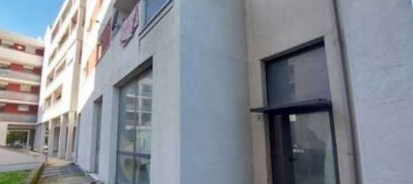 32m² Garage in Brescia, Italy No. 365345 9