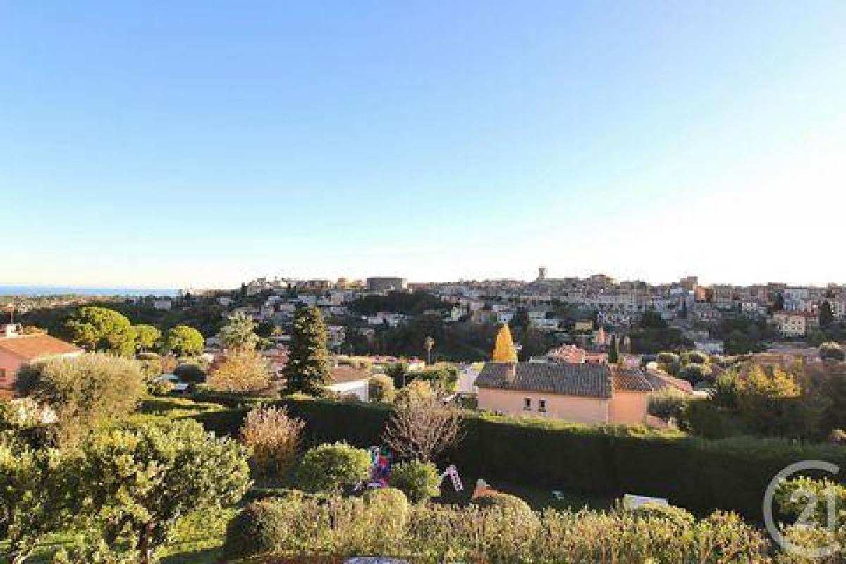 2 bedrooms Condo in Vence, France No. 13162