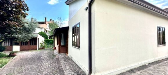 3 bedrooms House in Treviso, Italy No. 341588 31