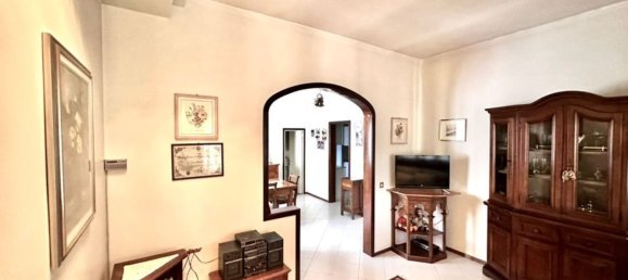 3 bedrooms House in Treviso, Italy No. 341588 4