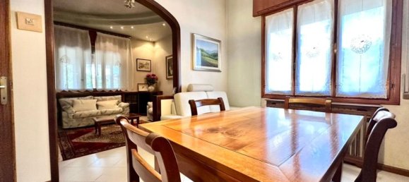 3 bedrooms House in Treviso, Italy No. 341588 11