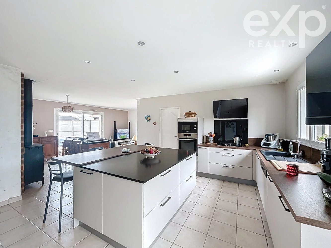 4 bedrooms House in Cheix-en-Retz, France No. 98924