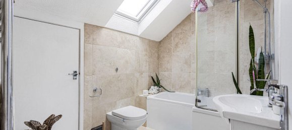 1 Schlafzimmer Haus in Egham, United Kingdom, Nr. 8647 11