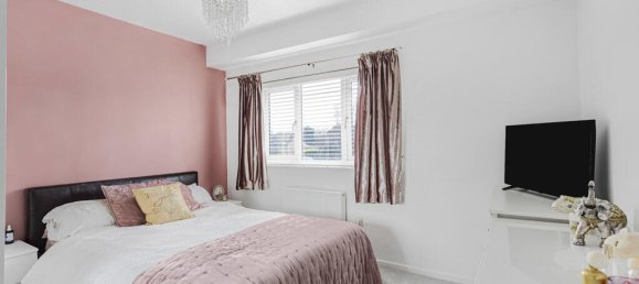 1 Schlafzimmer Haus in Egham, United Kingdom, Nr. 8647 4