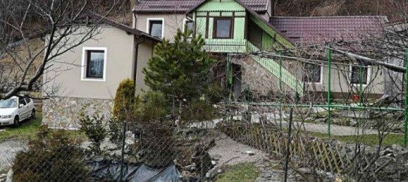 7-Zimmer Haus in Hinterbrühl, Austria, Nr. 47609 3