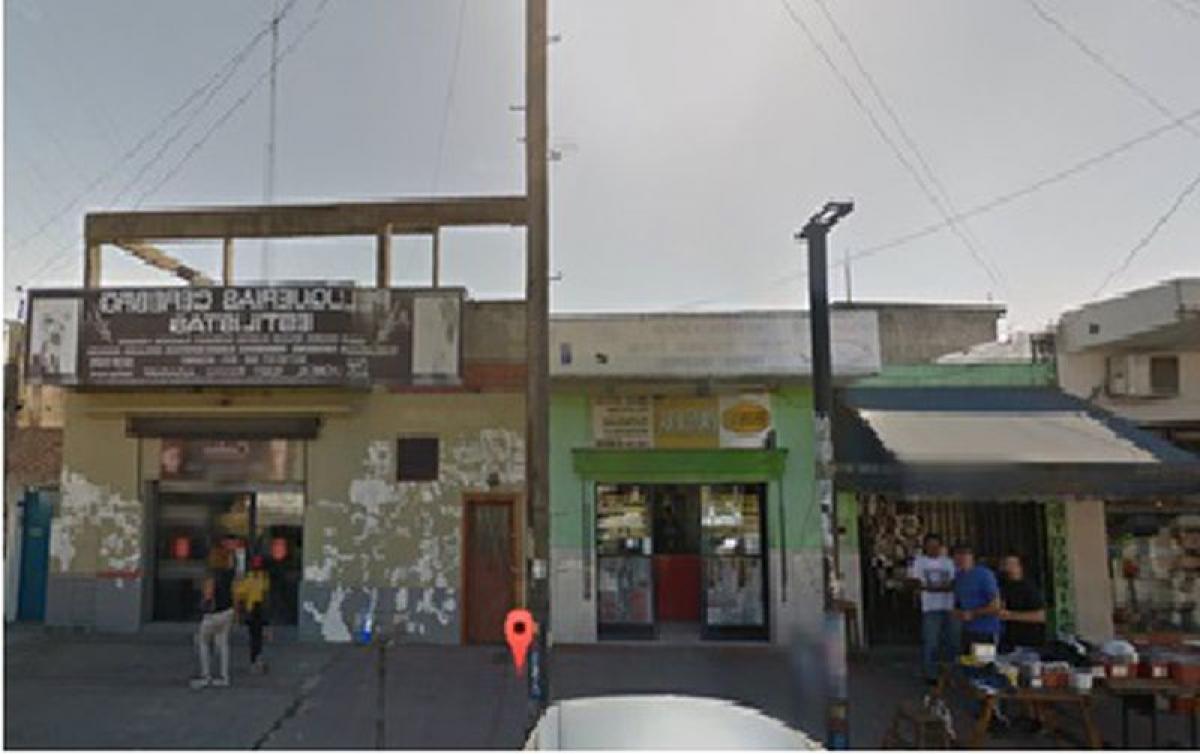 Земельный участок в Ланус, Аргентина № 49896