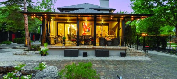 6 غرف نوم منزل في Mississauga, Canada رقم 936 2