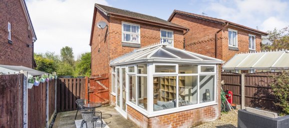 3 bedrooms House in Warrington, United Kingdom No. 2048 16