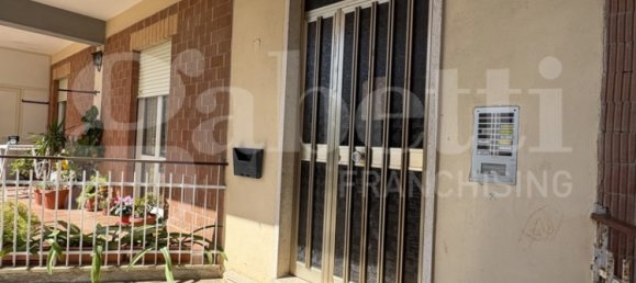 3 bedrooms Apartment in Montelanico, Italy No. 33521 6