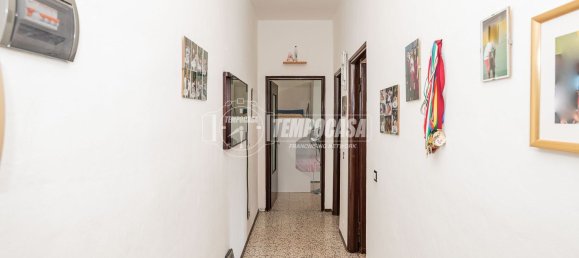 2 bedrooms Apartment in Tavazzano con Villavesco, Italy No. 362249 9