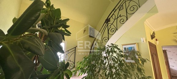 3 bedrooms Villa in La Vernelle, France No. 253236 10