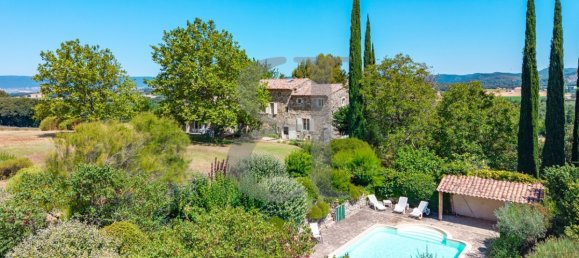 Замки и поместья с 12 комнатами в Ла Бегюд-де-Мазан, Франция № 294207 5