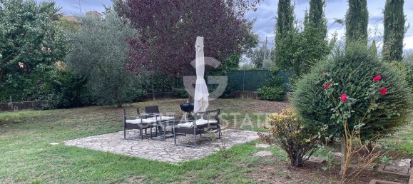8 rooms House in Montepulciano, Italy No. 114024 2