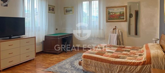 8 rooms House in Montepulciano, Italy No. 114024 11