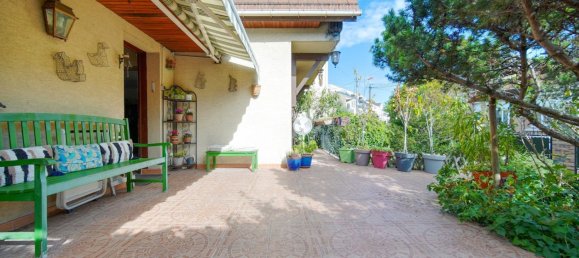 Casa de 5 dormitorios en Livry-Gargan, France No. 186824 8