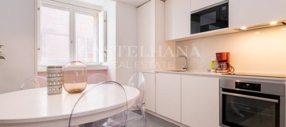2 bedrooms Apartment in Lisbon, Portugal No. 121744 2