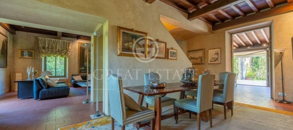 4 bedrooms House in Florence, Italy No. 238029 28