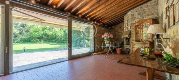 4 bedrooms House in Florence, Italy No. 238029 38