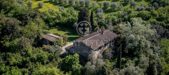 4 bedrooms House in Florence, Italy No. 238029 9