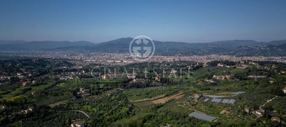 4 bedrooms House in Florence, Italy No. 238029 15