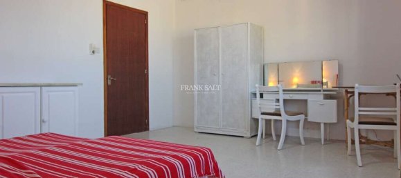 Квартира с 4 спальнями в Та-Шбиш, Мальта № 3658 11