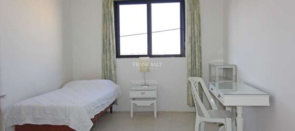 Квартира с 4 спальнями в Та-Шбиш, Мальта № 3658 9