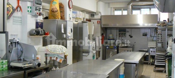 3 rooms Commercial property in Pesaro, Italy No. 167502 9