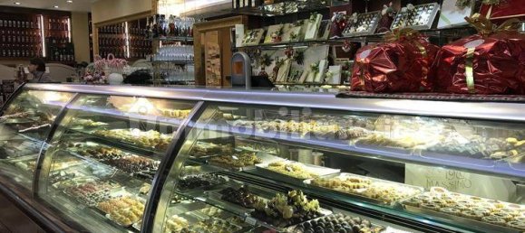 3 rooms Commercial property in Pesaro, Italy No. 167502 4