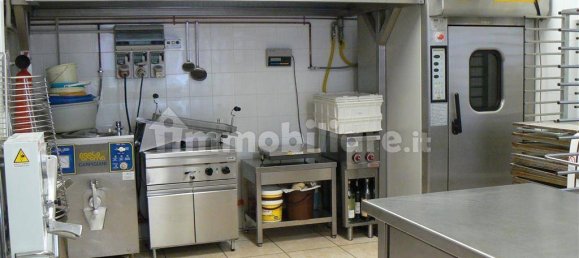 3 rooms Commercial property in Pesaro, Italy No. 167502 12