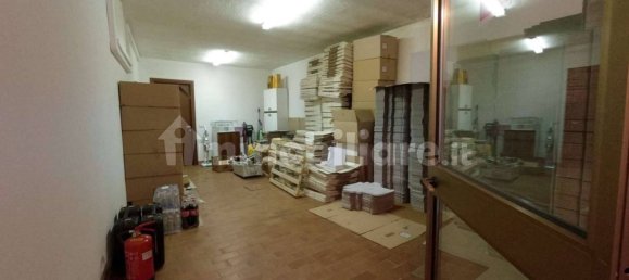 Imóvel comercial de 5 divisões em Castelli Calepio, Italy N.º 52609 12
