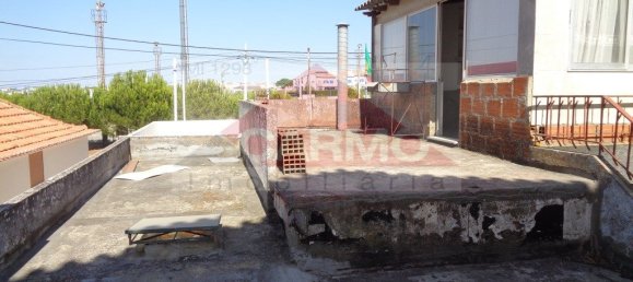 2 bedrooms House in Alcochete, Portugal No. 85974 2