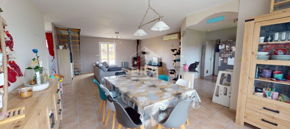 5 bedrooms House in Farges-en-Septaine, France No. 55985 4