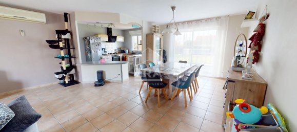 5 bedrooms House in Farges-en-Septaine, France No. 55985 11