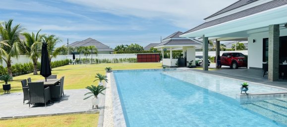 4 bedrooms Villa in Hua Hin, Thailand No. 4310 17