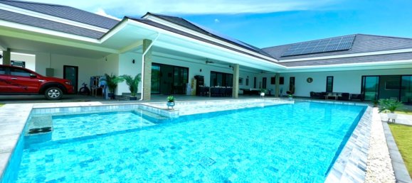 4 bedrooms Villa in Hua Hin, Thailand No. 4310 16